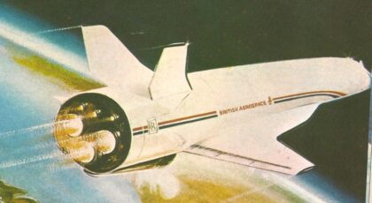 Britský raketoplán Hotol. Štartovať mal na rozjazdovom vozíku. Tento projekt pokračuje doteraz ako Skylon.