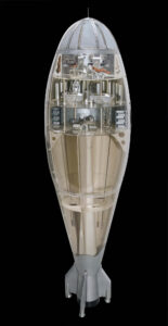 Model rakety, vyrobený podle Ciolkovského náčrtků