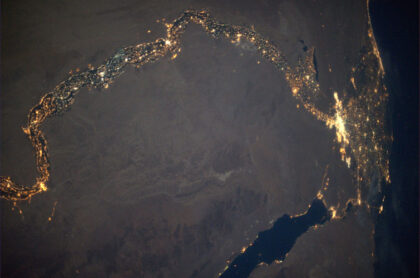 Noční Egypt a delta Nilu