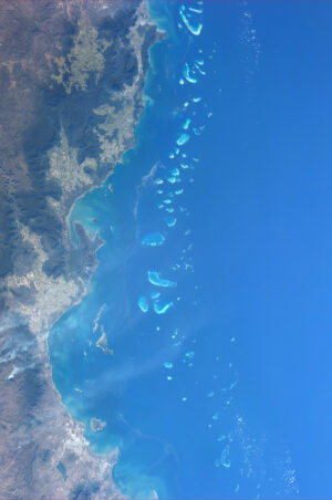 Velký bariérový útes u australského pobřeží.