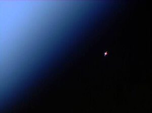 Progress M21-M ve vzdálenosti jedné míle od ISS
