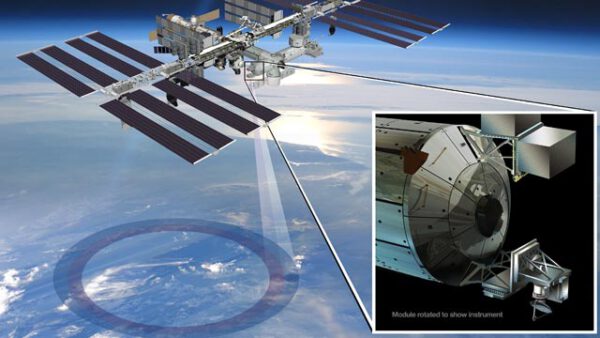 Finální umístění přístroje ISS-RapidScat