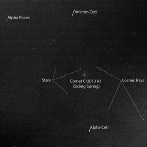 Dodatečné určení polohy hvězd na snímku Pancam, které potvrdilo, že mlhavý objektv zorném poli je Siding Spring
