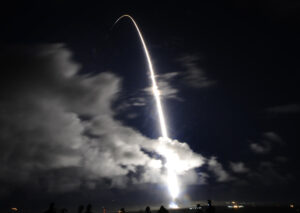 Start rakety Atlas V s družicí NROL-35