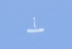Fotka z prvního pokusu o přistání prvního stupně - 29. září 2013
