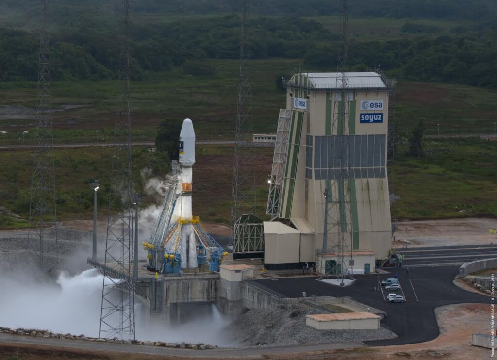 Rampa ELS (Ensemble de Lancement Soyouz) pro rakety Sojuz v Kourou byla navržena tak, aby ji bylo možné přestavět i na starty pilotovaných lodí.