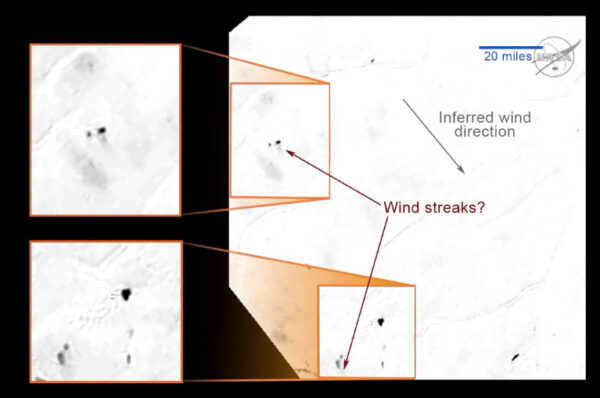 Poskytují tyto snímky důkaz o větrném proudění na Plutu?