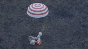 Sojuz TMA-16M přistál