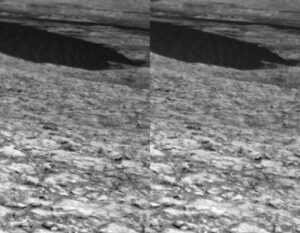 Sol 1168 Dune 1. Případný stereopohled odhalí obří velikost duny. Foto: NASA/JPL-Caltech/MSSS