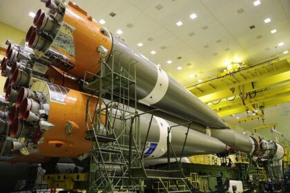 Pohled od spodní části rakety