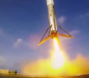 Jedno z předchozích přistání prvního stupně rakety Falcon9. Foto: SpaceX