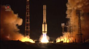 Start rakety Proton-M s družicí Garpun