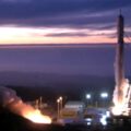 Statický zážeh prvního stupně rakety Falcon 9 v1.1 pro start s družicí Jason-3