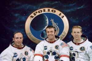 Posádka Apolla 14 (zleva: Mitchell, Shepard, Roosa)