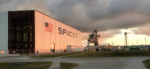Hangár SpaceX na LC-39A
