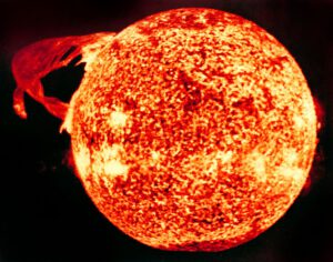 Zřejmě nejznámější snímek sluneční erupce, pořízený posádkou SL-4 v prosinci 1973