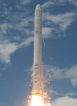 První start rakety Falcon 9