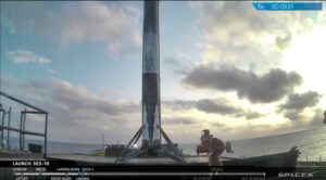 Falcon 9 podruhé úspěšně přistává