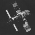 Saljut 6 s připojenou transportní lodí Sojuz