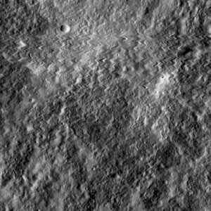 Oscilacemi poznamenaná fotografie Měsíce
