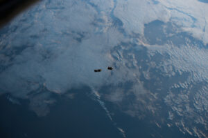 Dále jsme vypustili i první finský satelit. Vítej ve vesmíru, Finsko! :)