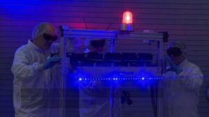 Lasery použité pro testování solárních panelů Parker Solar Probe