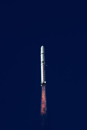 Start rakety Dlouhý pochod 2D s družicemi GaoJing 1-3 a 1-4