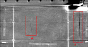Rentgenové snímky ukazují praskliny v pěně.