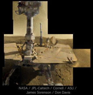 Opportunity – upravený autoportrét. Zdroj: NASA/JPL-Caltech/Cornell/ASU/Sorenson-Davis