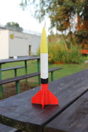 Model rakety na Astronomické expedici 2016.