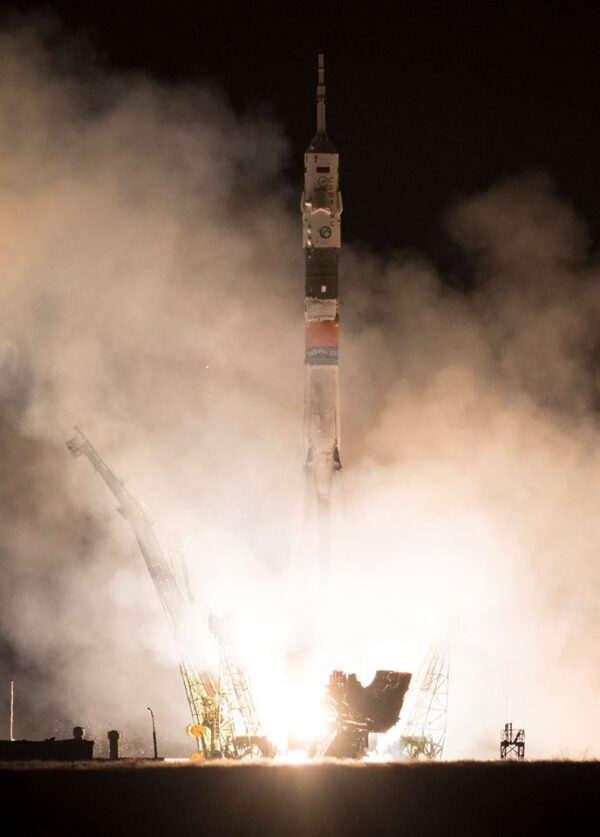 Sojuz FG vynáší Sojuz MS-08