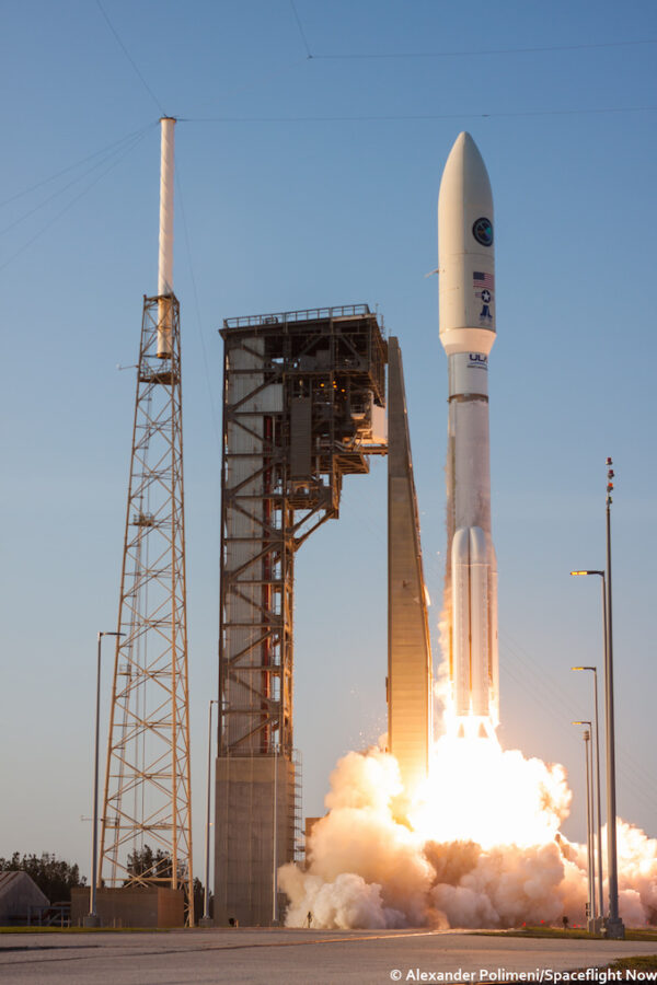 Start rakety Atlas V