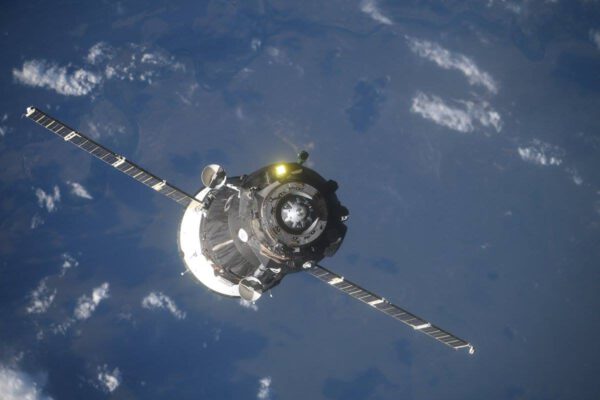 Sojuz MS-09 přilétá k Mezinárodní kosmické stanici