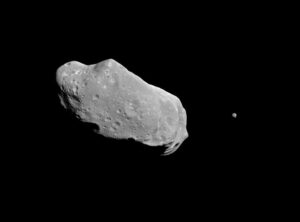 Kolem asteroidu Ida obíhá malý měsíc Dactyl.