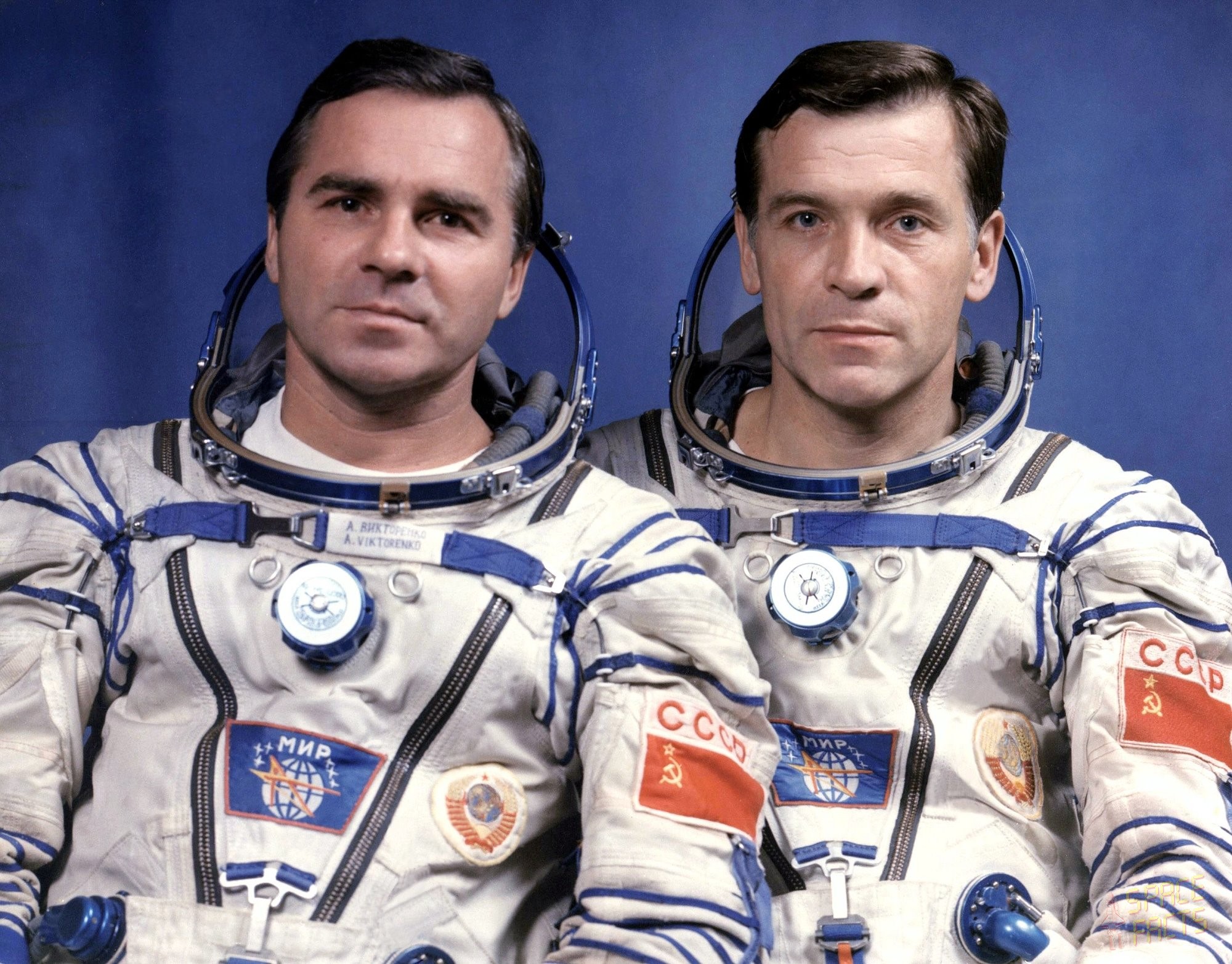 Известные космонавты современности