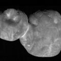 Ultima Thule v rozlišení 33 metrů na obrazový bod. Nejdetailnější snímek tohoto cíle, jaký sonda new Horizons pořídila.