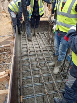 Betonování rampy Site 1A pro rakety Angara.