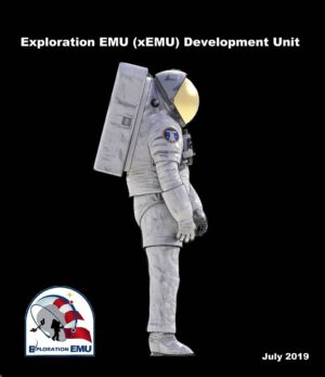 Boční pohled na skafandr xEMU (Exploration Extravehicular Mobility Unit)