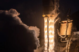John Kraus zachytil při startu Rocket 3.2 tento působivý snímek.