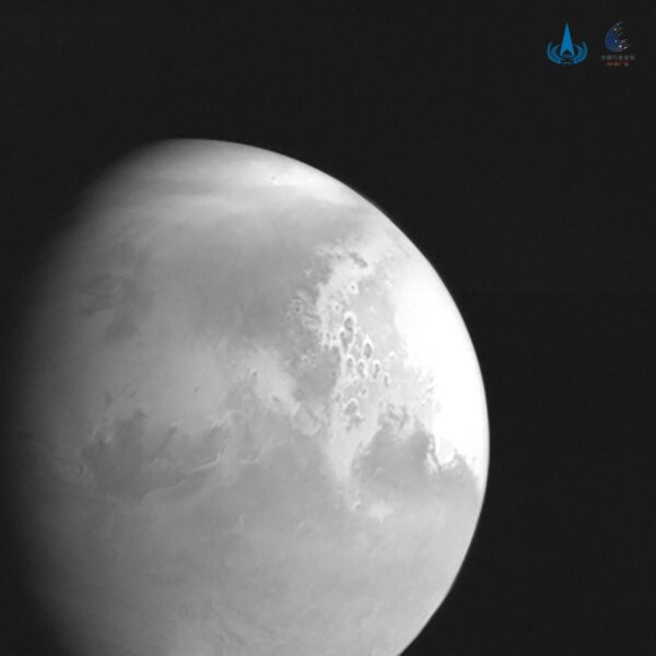 Mars z čínské sondy Tianwen-1