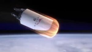 Druhý stupeň Falconu 9 se statečně probíjí atmosférou, aby mohl přistát a letět znovu. Tato vize se realitou nestala