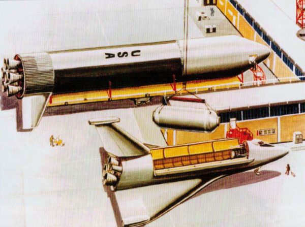 Modernizovaný a opakovaně použitelný stupeň S-IC se sedmi motory F-1 mohl sloužit jako první stupeň v programu raketoplánů
