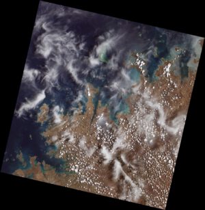 Australské pobřeží jako jeden z prvních snímků nového Landsatu