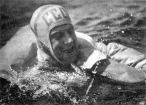 Valerij Rožděstvenskij při nácviku přistání na vodní hladinu