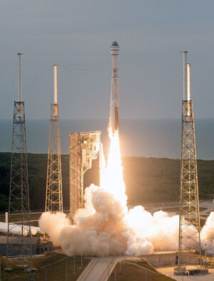 Start Atlasu V s lodí Starliner na misi OFT-2.