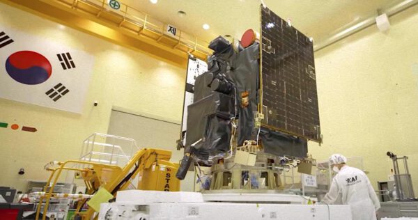 Sonda KPLO (Danuri) během testů v Jižní Koreji před odesláním do USA.