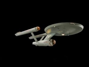 Warpový pohon používala i slavná kosmická loď Enterprise ze seriálu Star Trek. Zde zobrazená na modelu vystaveném v Národním muzeu letectví a kosmonautiky ve Washingtonu D. C.