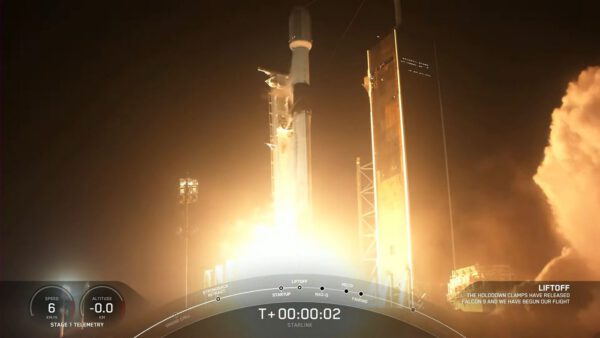 Start Falconu 9 s počtrnácté použitým prvním stupněm