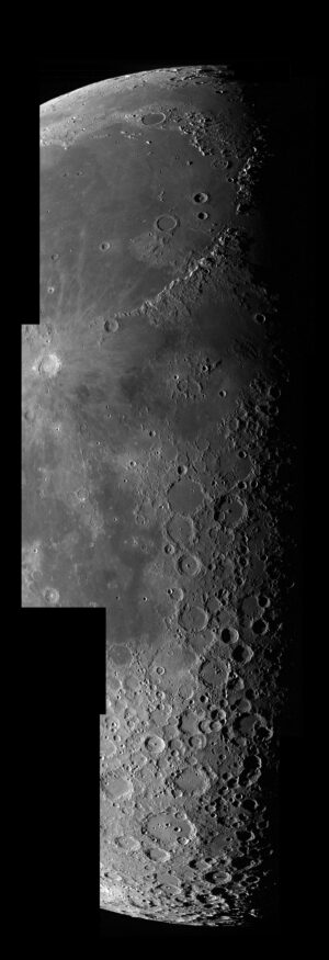 Mozaika povrchu Měsíce vytvořená z 5 snímků pořízených 16. října 2022 kamerou L'LORRI na sondě Lucy