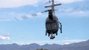 Zkoušky systému navigace podle terénu probíhaly i s využitím vrtulníku.